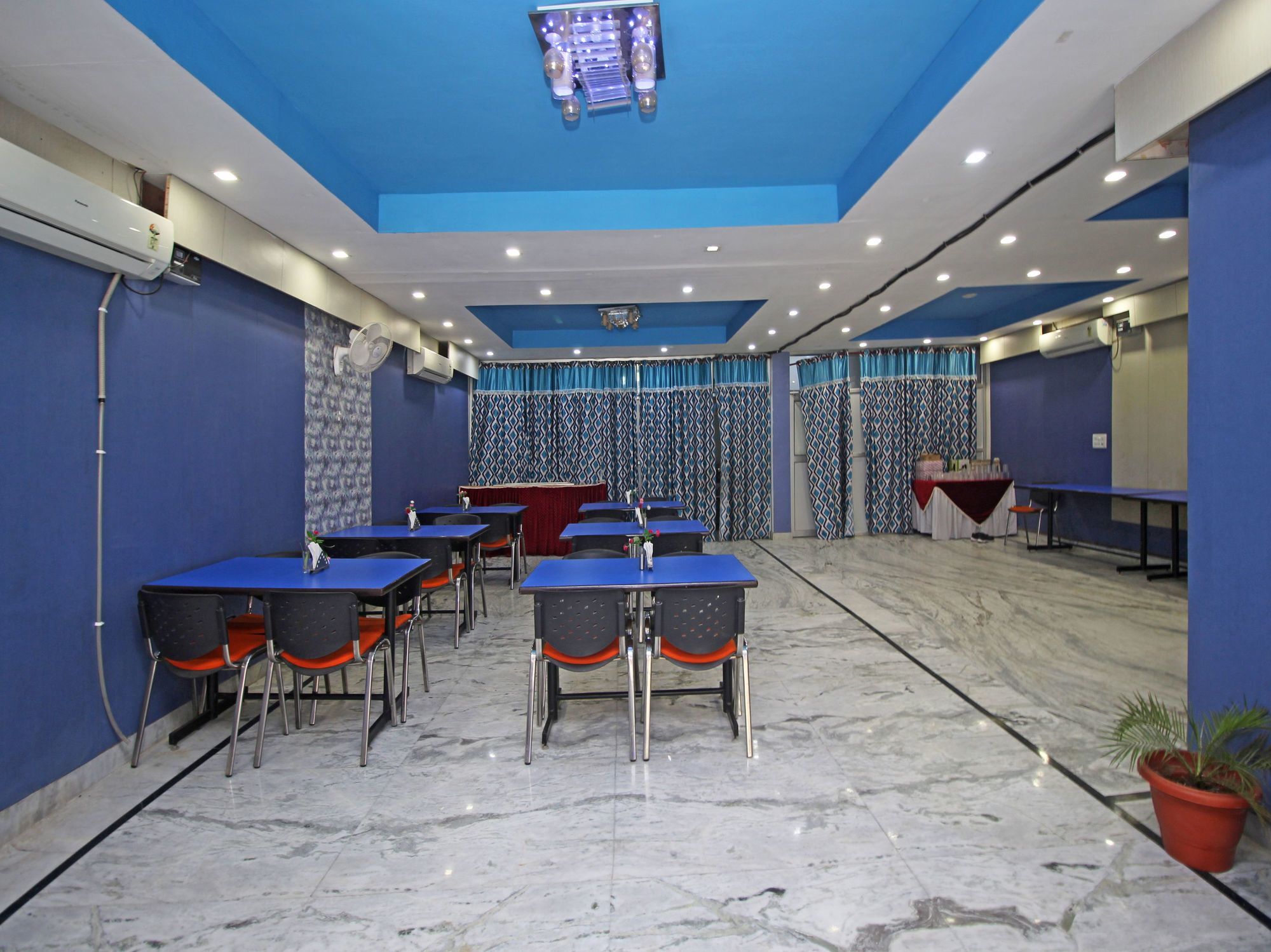 Oyo 576 Hotel Shree Kanta Residency Gurgaon Bagian luar foto